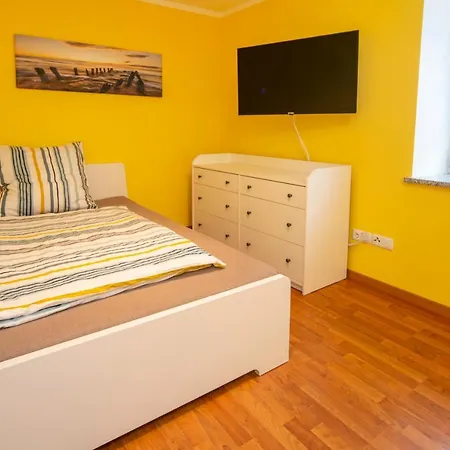 Guest house - Nr. 1 *